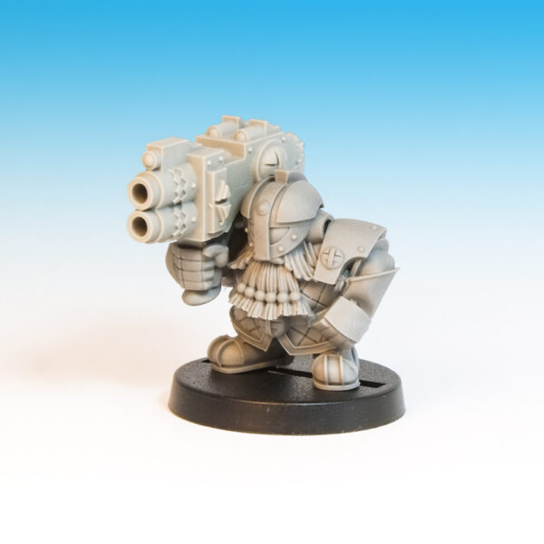 Röknaut with Helstrom Autocannon